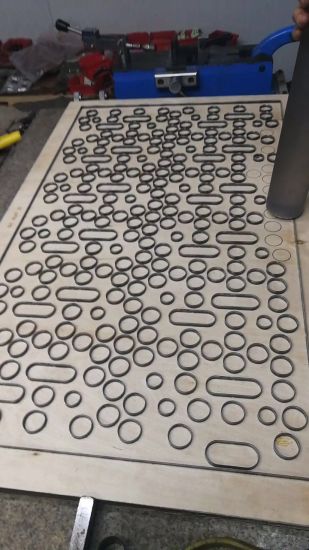 Dobladora automática de las cuchillas de la cuchilla que corta con tintas para morir de China